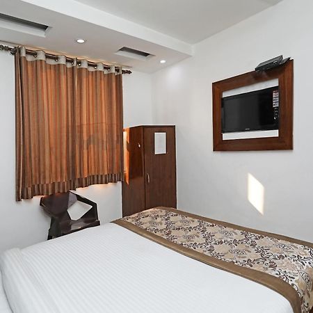 Hotel O Cg International New Delhi Luaran gambar